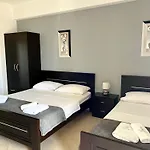 Klajdi Apartman