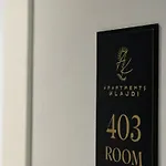 Klajdi Apartman *