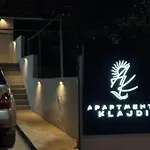 Klajdi アパート *