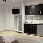 Klajdi Lägenhet Sarandë