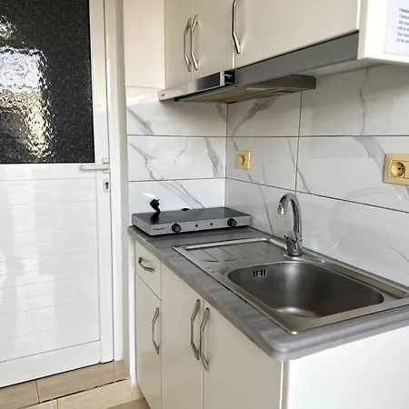 Klajdi Apartament