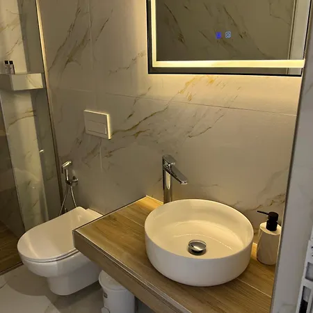 Klajdi Apartamento Sarandë