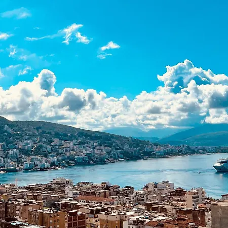 Klajdi アパート Sarandë