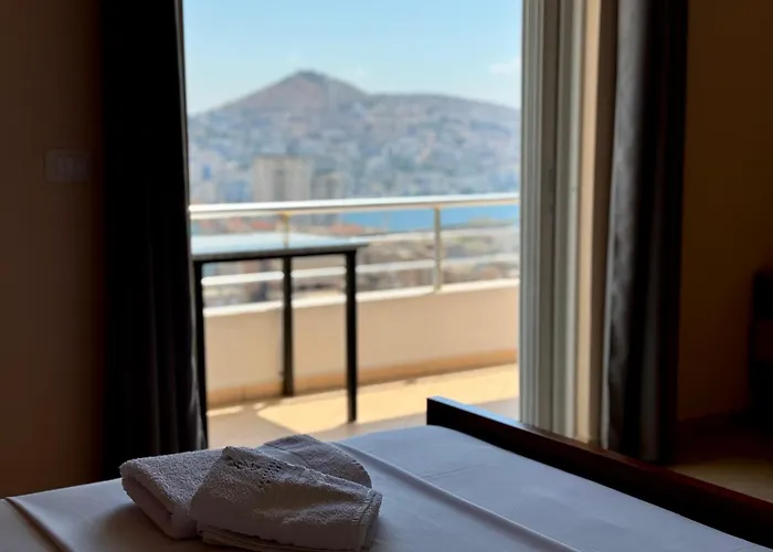 Klajdi * Sarandë