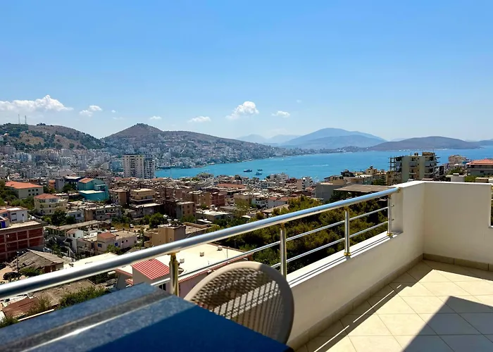 公寓 Klajdi Sarandë